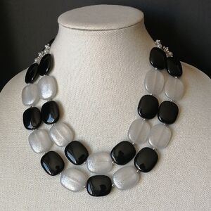 ❤️BOGO❤️Vintage 1980s Black Matte Frosty Silver 2-Strand Necklace